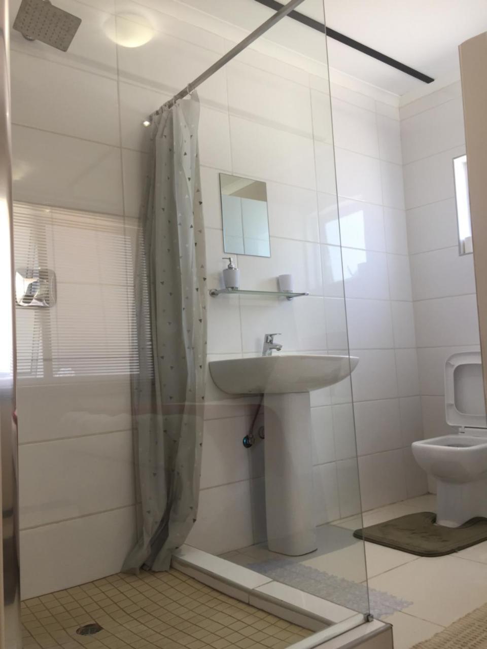Man Cave Suite Суакопмунд Екстериор снимка